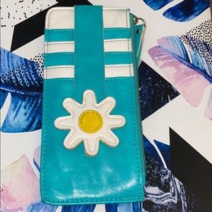 Daisy credit card holder